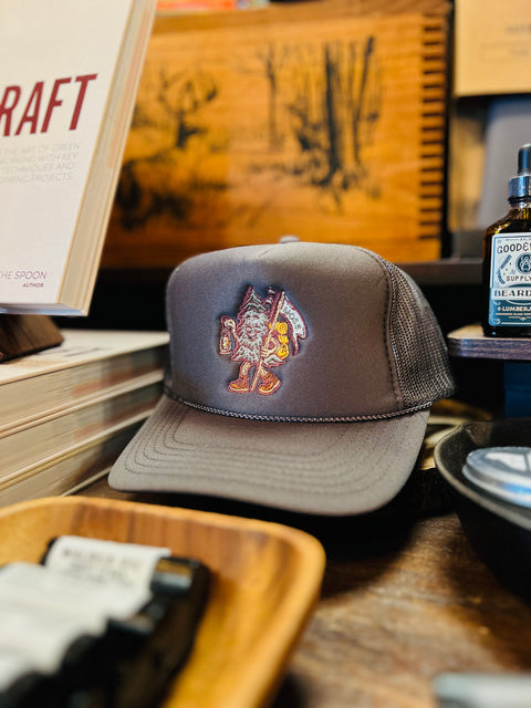 MOSS MASCOT trucker hat