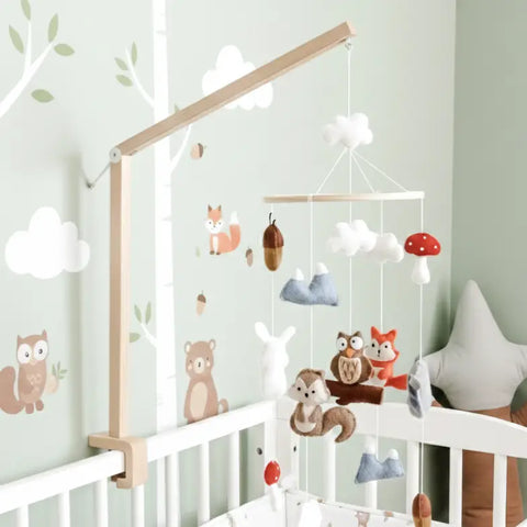 WOODLAND ANIMALS mobile