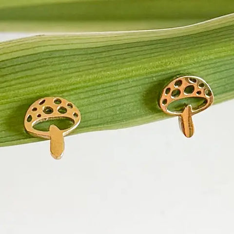 CARTOON MUSHROOM stud earrings
