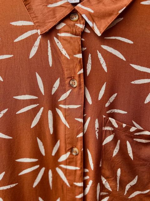 SANDY CHEEKS woven shirt