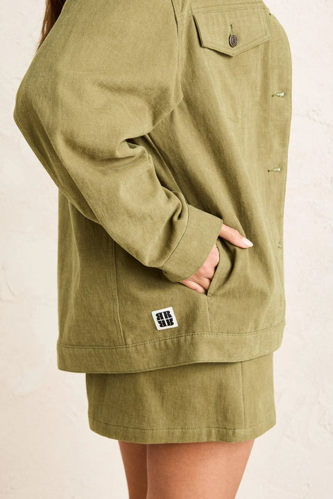 ESSENTIAL oversized jacket