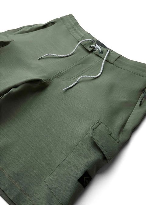 ROAMER 18.5" cargo boardshort