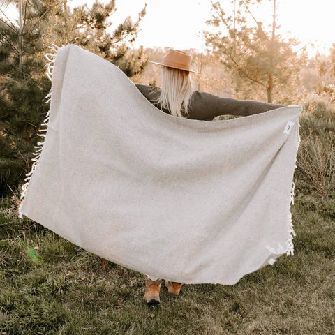 HUNTINGTON handwoven throw blanket