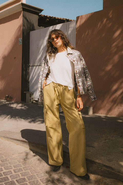 THE JETT lightweight cargos